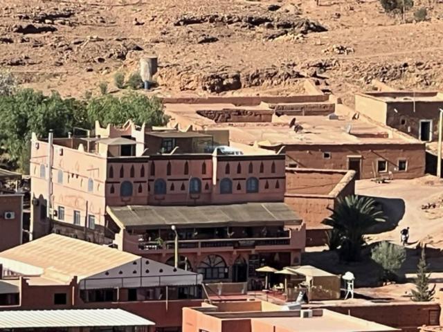 Etoile Filante D Or Hotel Ait Benhaddou Exterior photo